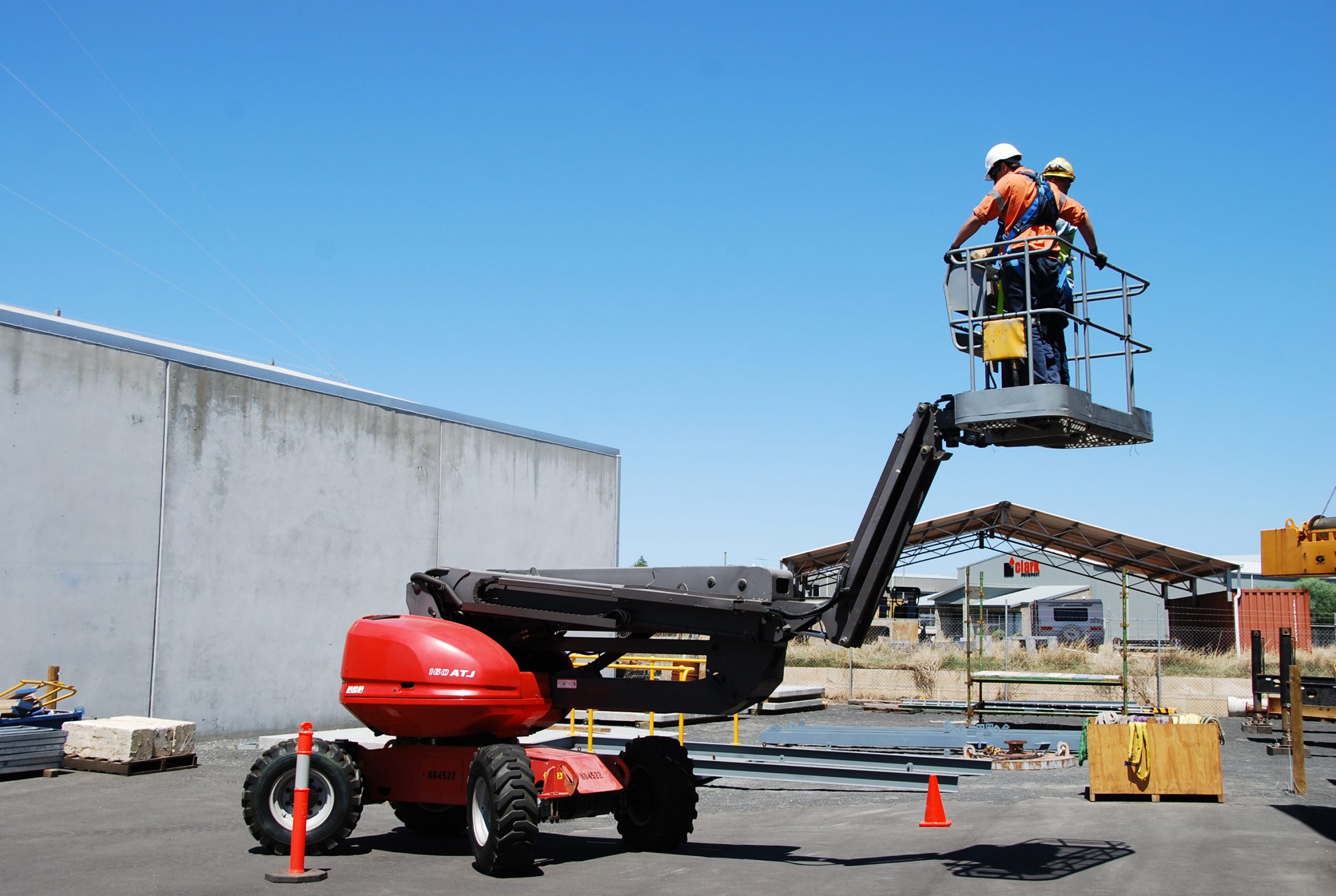 Choosing the Right EWP for the Job | Nara Training